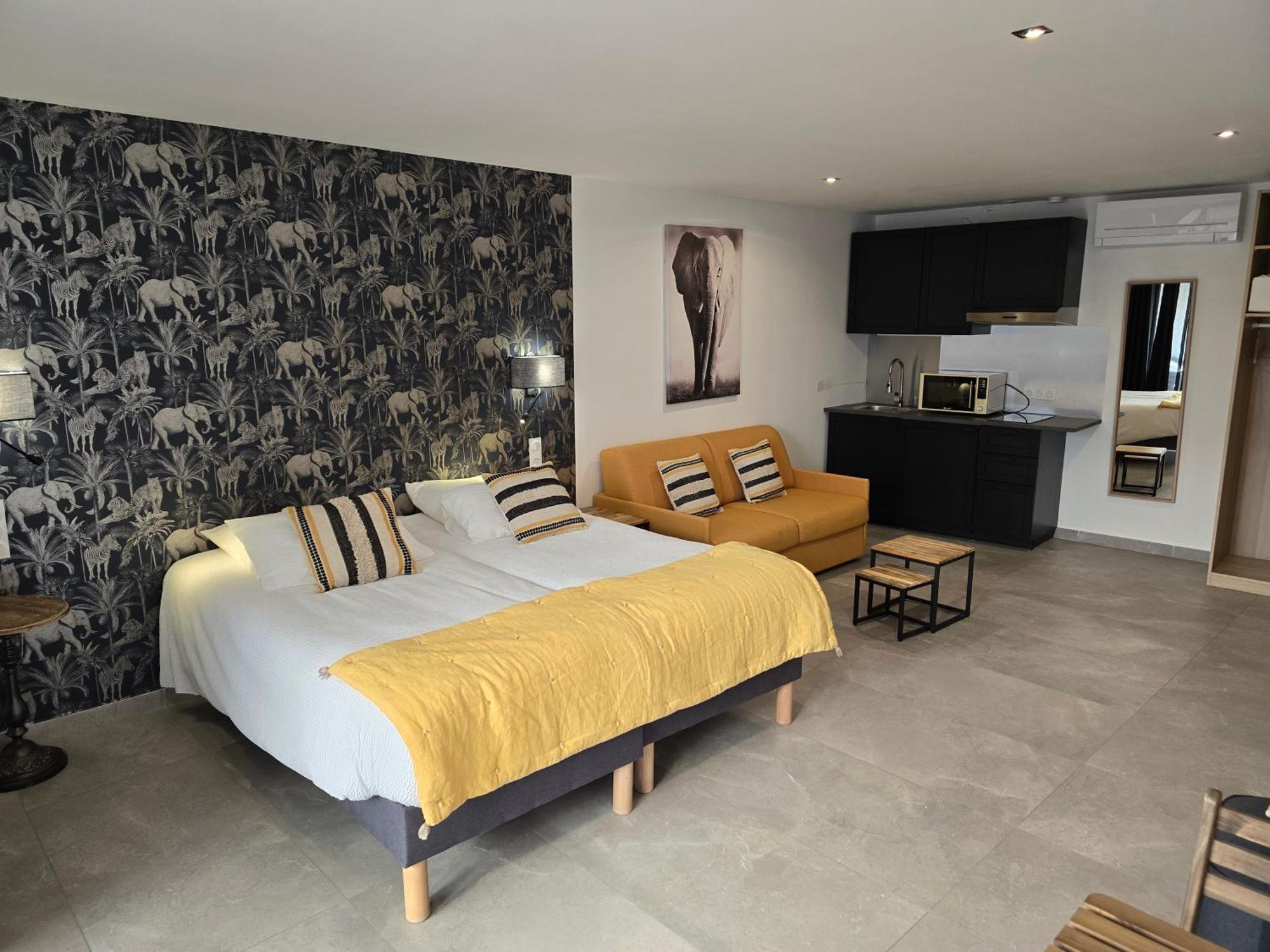 Hotel Les Loges Du Luberon Coustellet