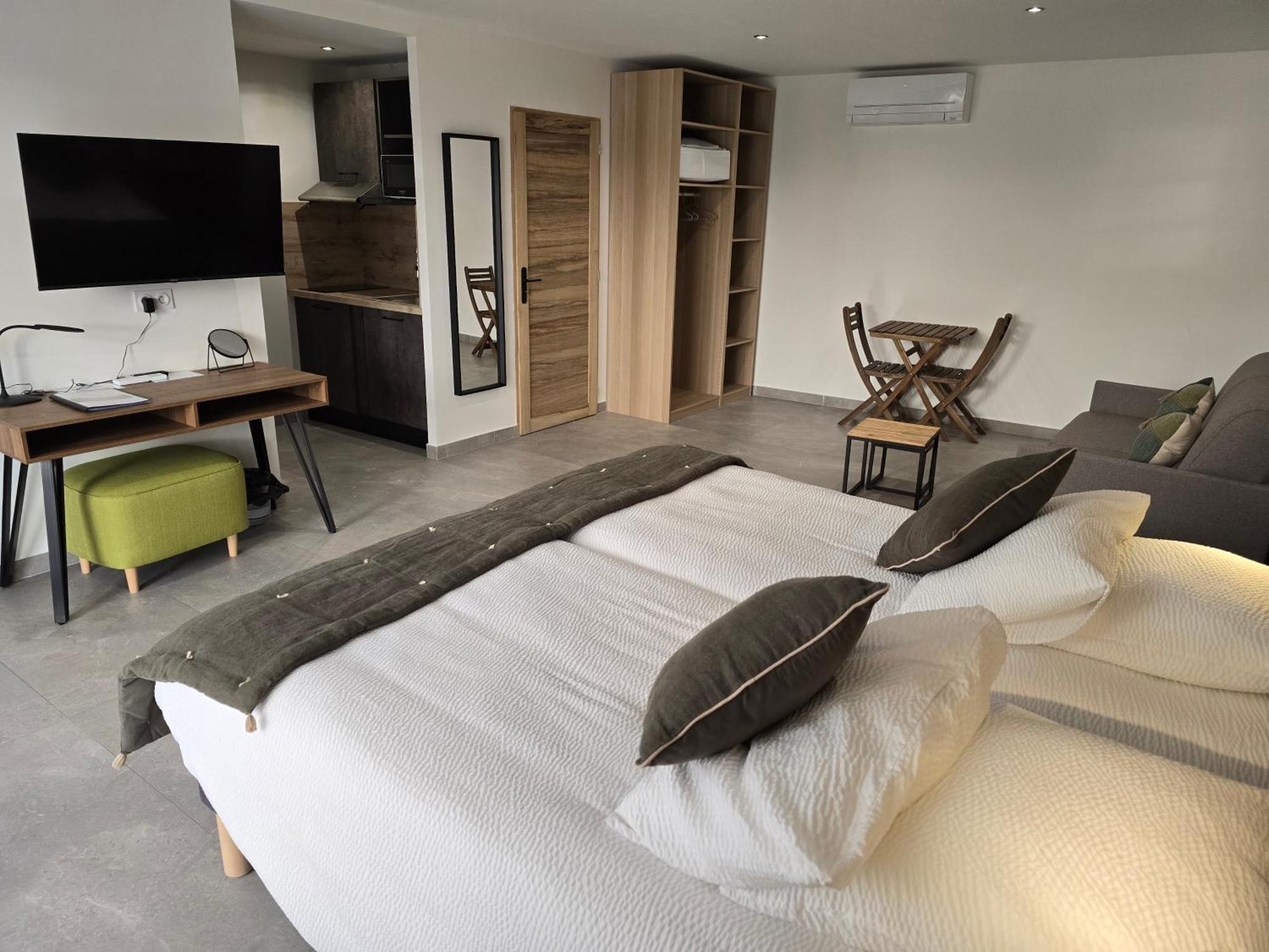 Les Loges Du Luberon 3* Coustellet