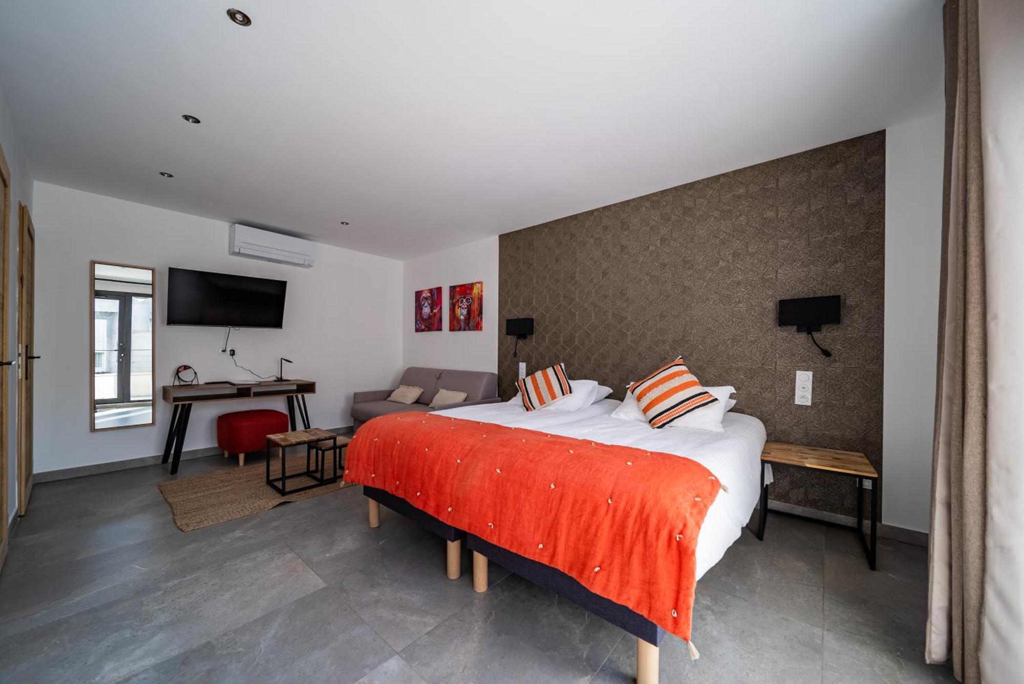 Hotel Les Loges Du Luberon