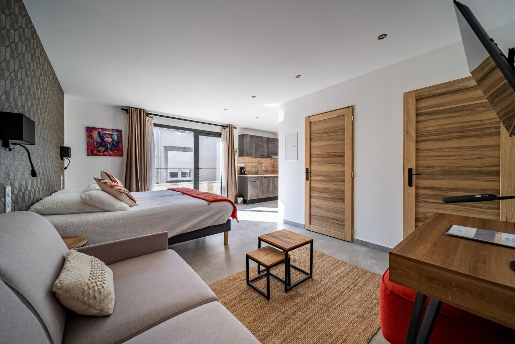 Hotel Les Loges Du Luberon 3*