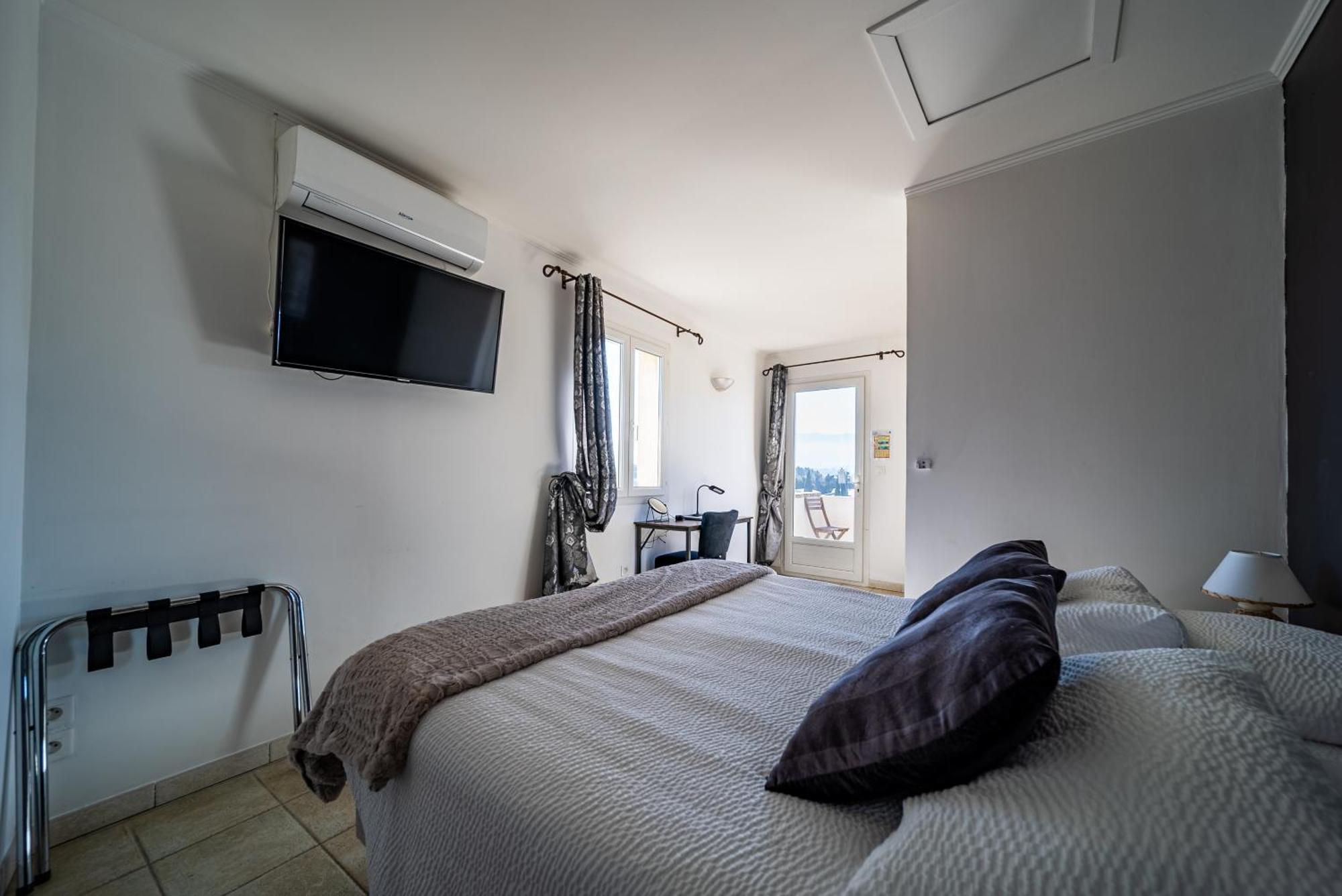 Les Loges Du Luberon 3* Coustellet