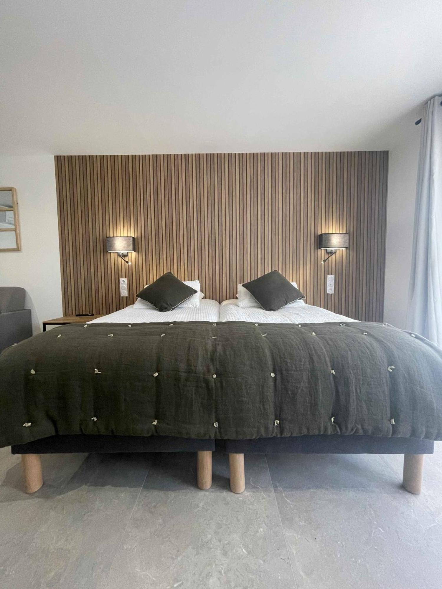 Hotel Les Loges Du Luberon 3*