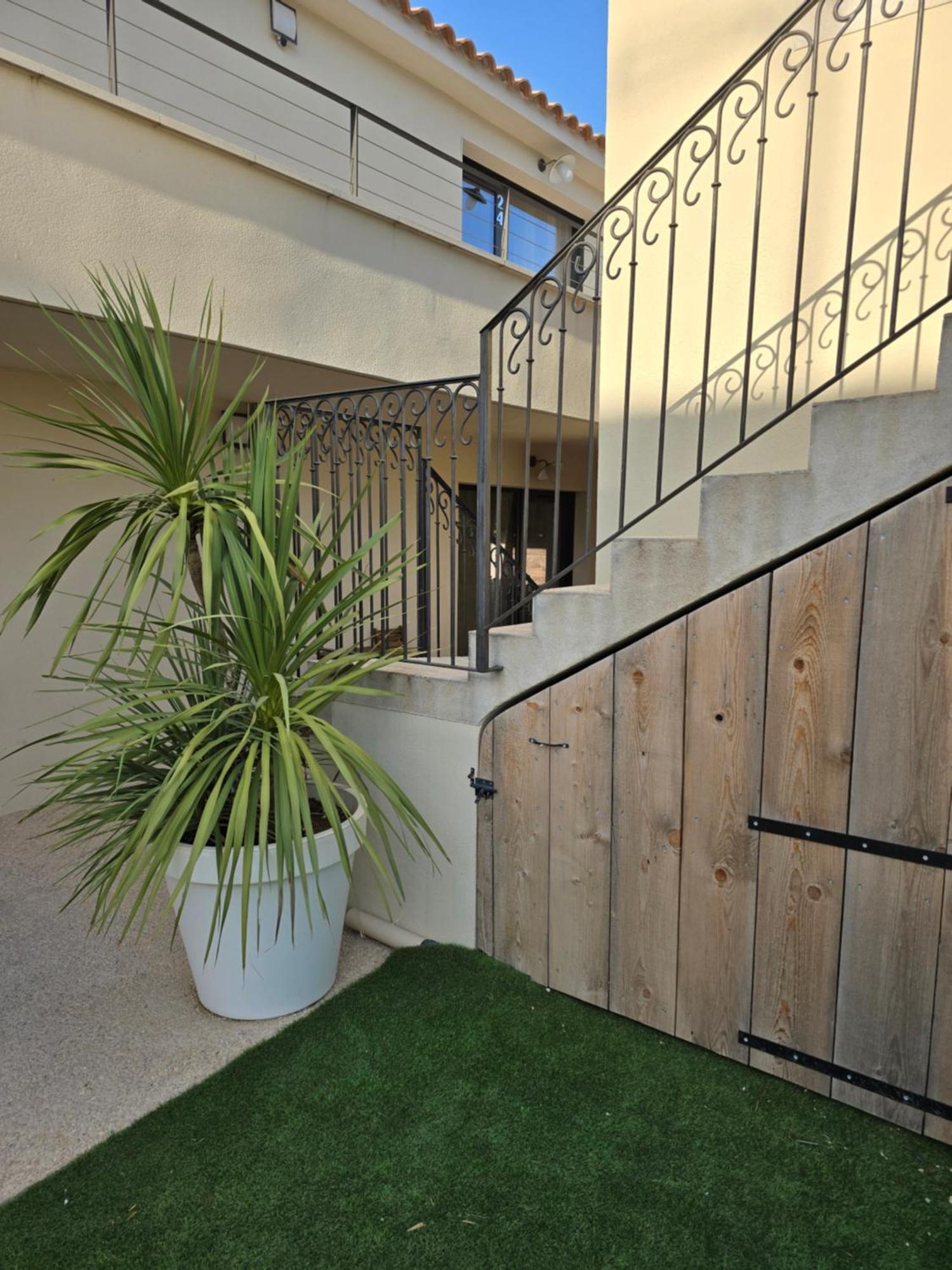 Les Loges Du Luberon 3*